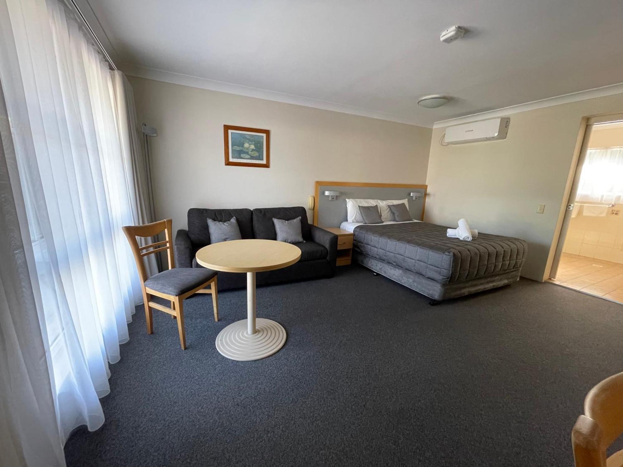 George Bass Motor Inn Nowra Bagian luar foto